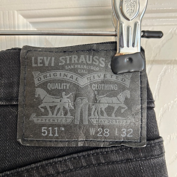 Levi’s 511 Jeans - Picture 3 of 3